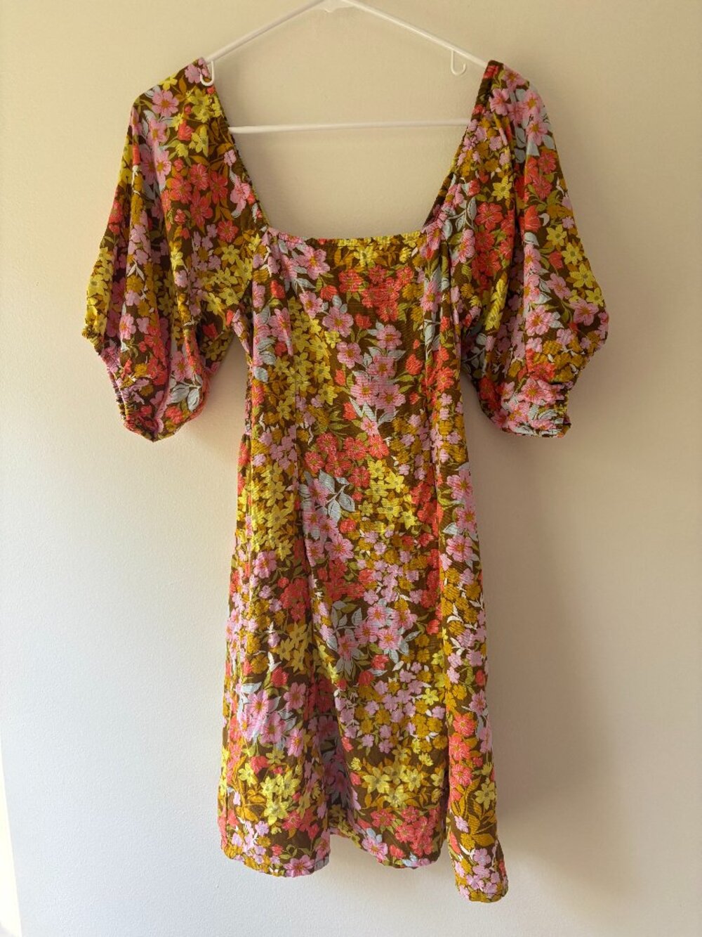 Billabong Paradise Floral Puff Sleeve Mini Dress
